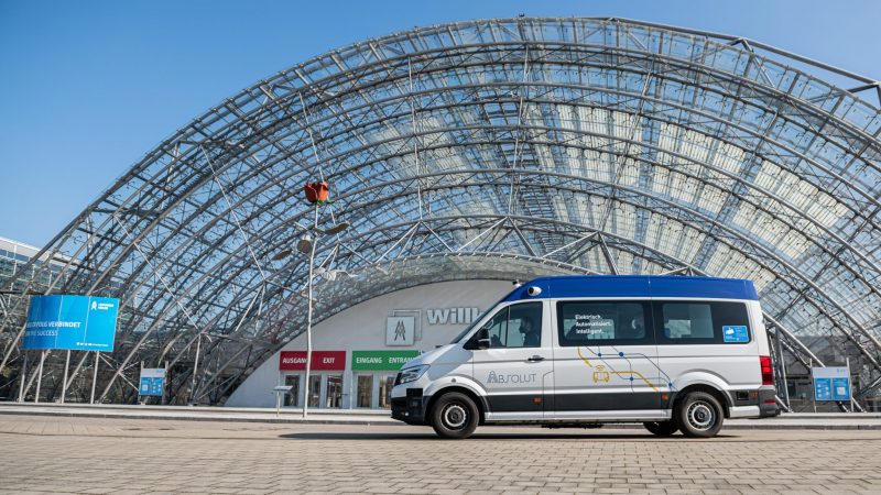 ABSOLUT Kleinbus an der Leipziger Messe